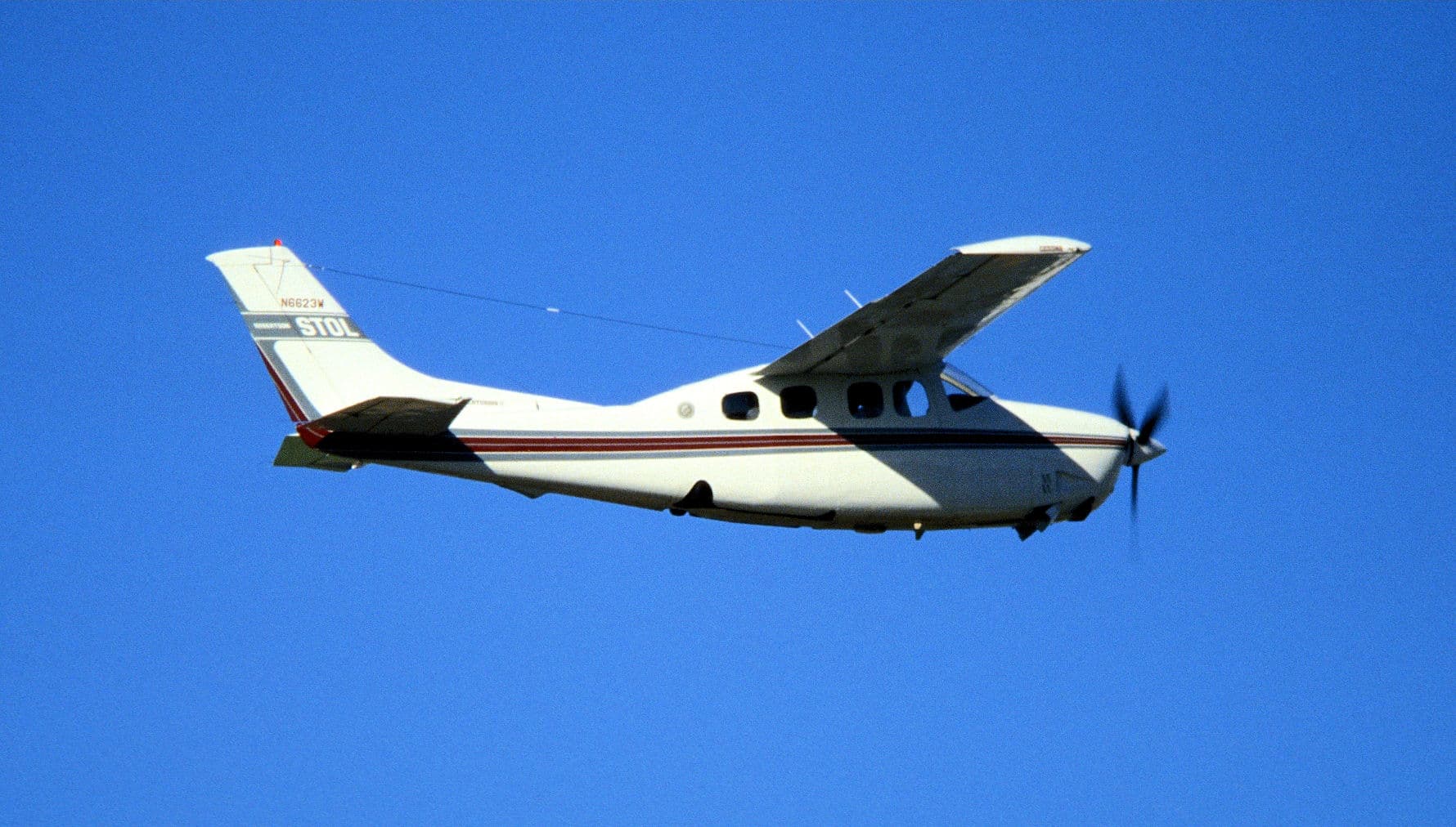 Cessna P210N