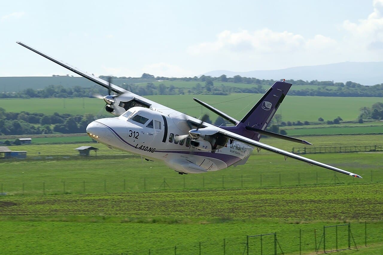 Aircraft Industries L 410 NG