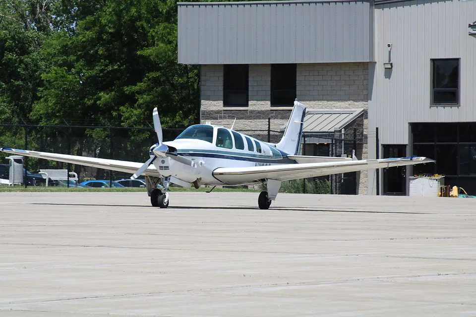 Beechcraft B36TC Bonanza