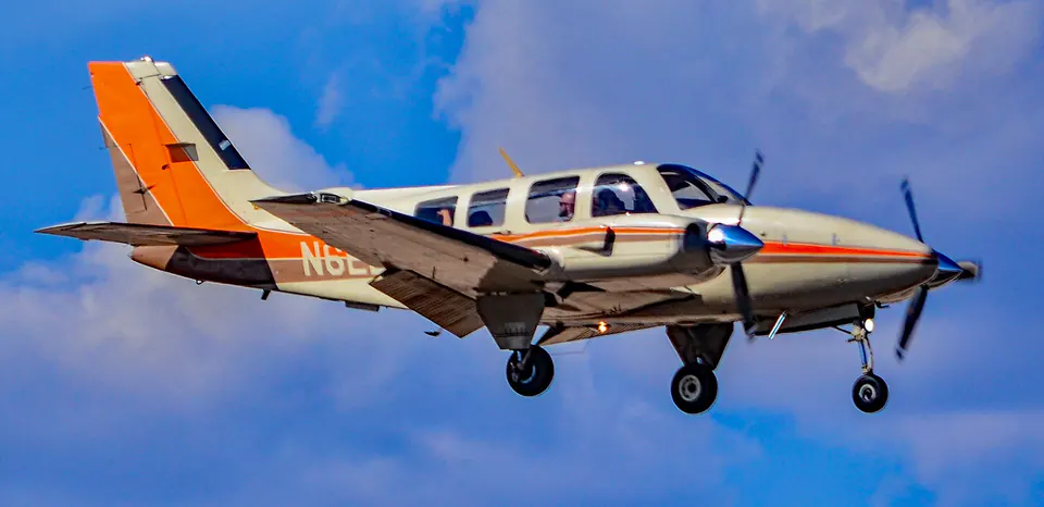 Beechcraft Baron 58P