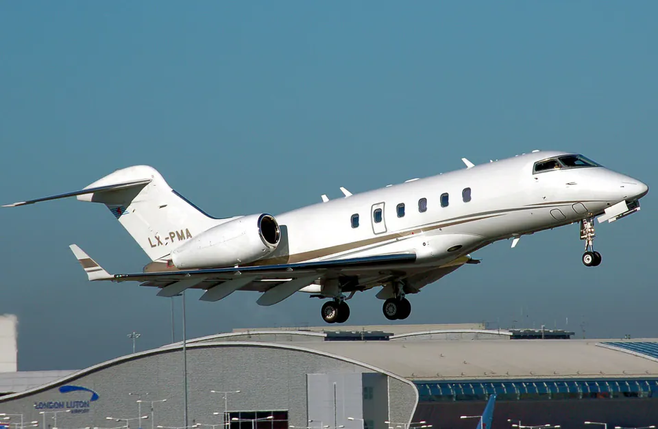 Bombardier Challenger 300