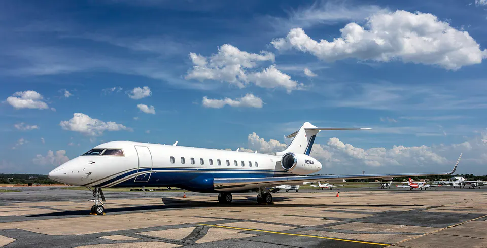 Bombardier Global 5000