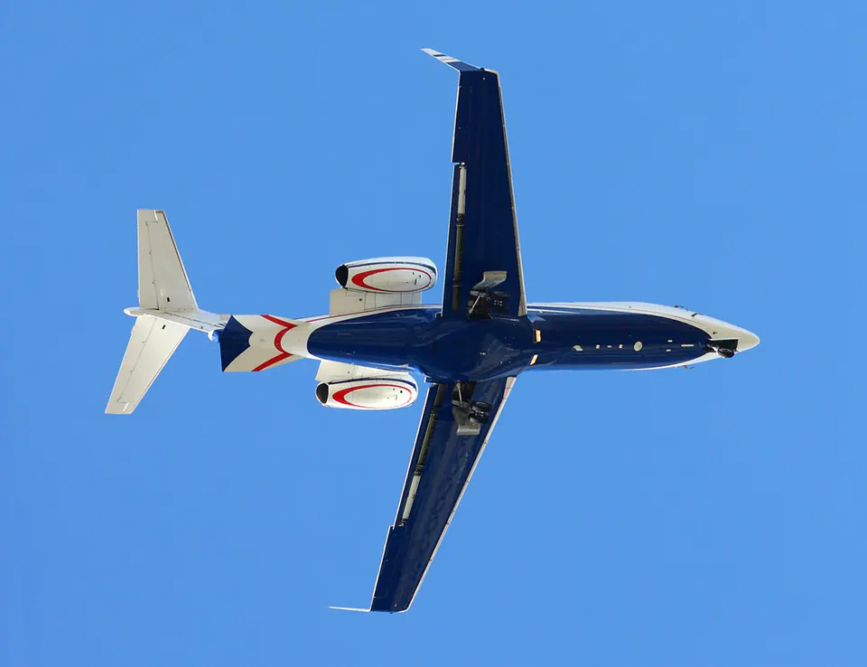 Bombardier Learjet 40