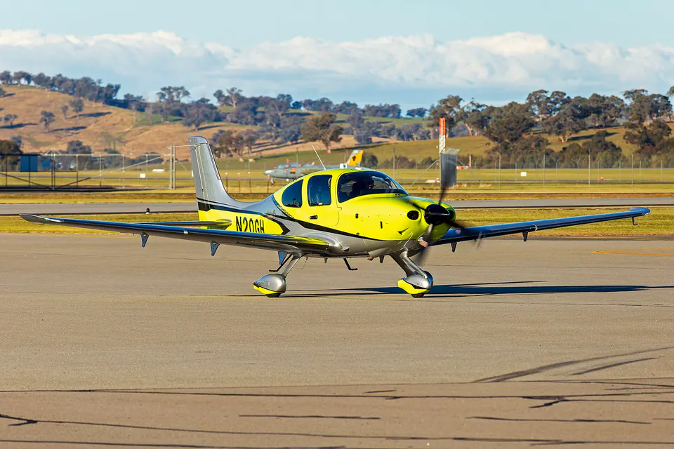 Cirrus TRAC22