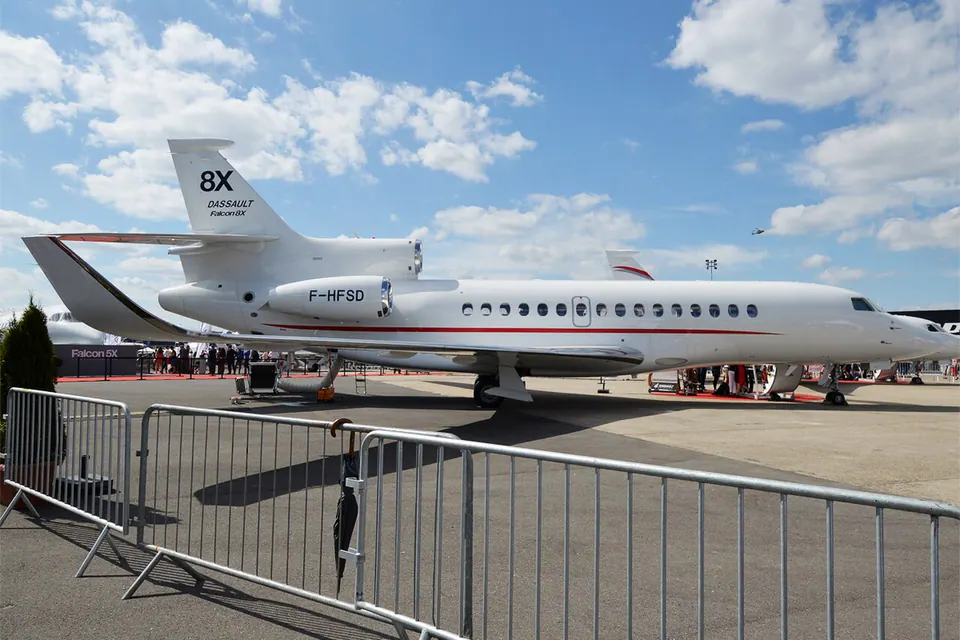 Dassault Falcon 8X