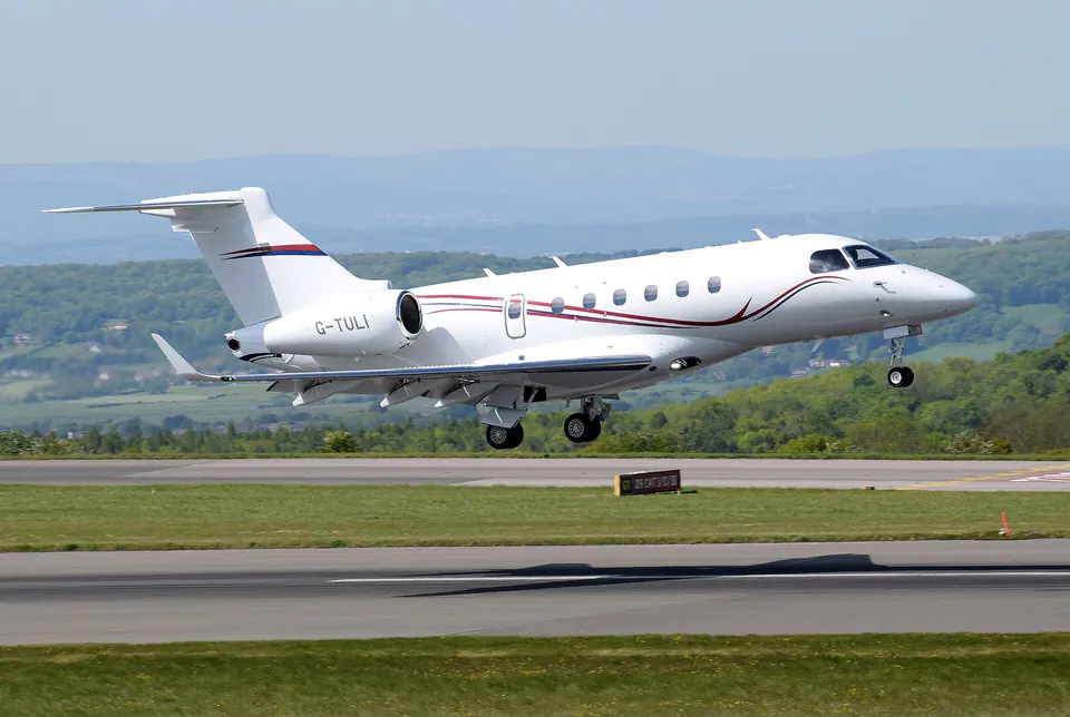 Embraer Legacy 500