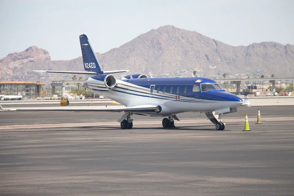 Gulfstream G100