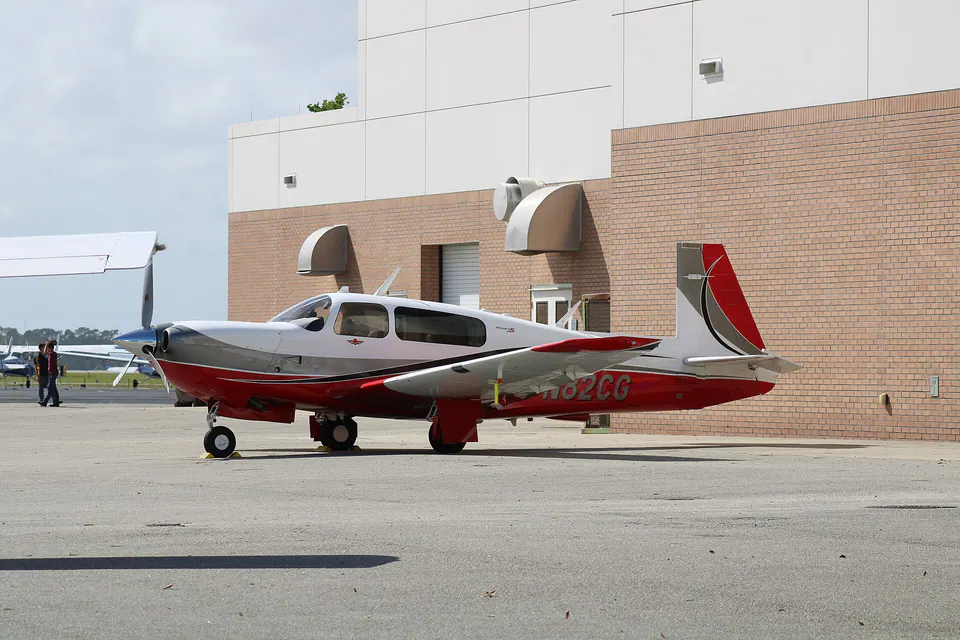 Mooney M20V Acclaim Ultra