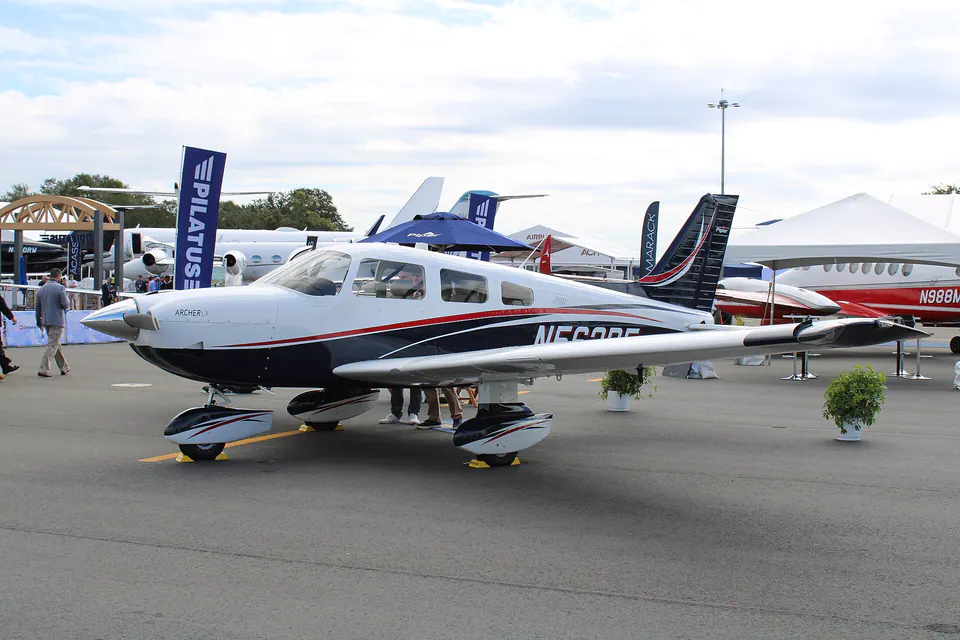 Piper Archer DX