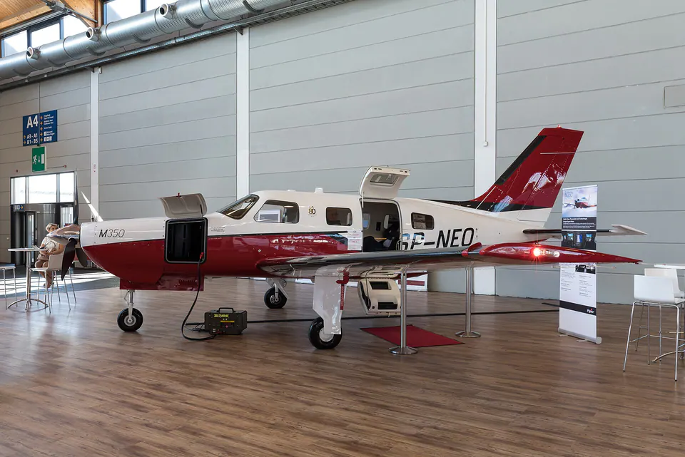 Piper M350