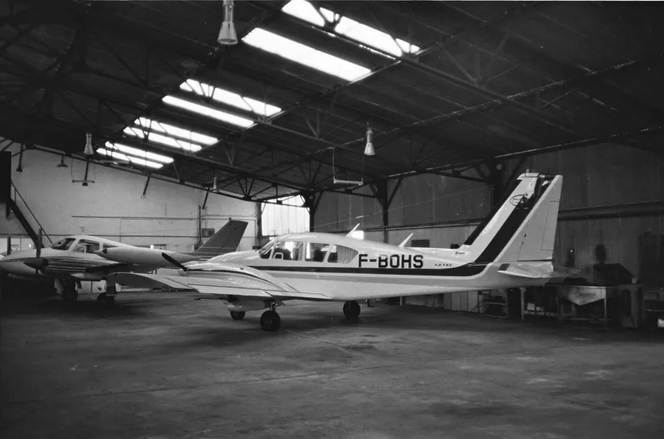 Piper PA-23-250 Aztec F