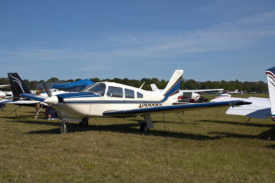 Piper PA-28R-201T Turbo Arrow III