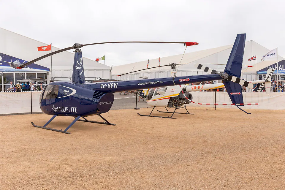 Robinson R44 Cadet